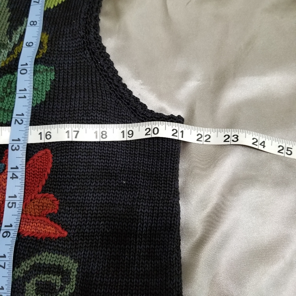 Peruviah Connection sleeveless button up c… - Picture 5 of 7